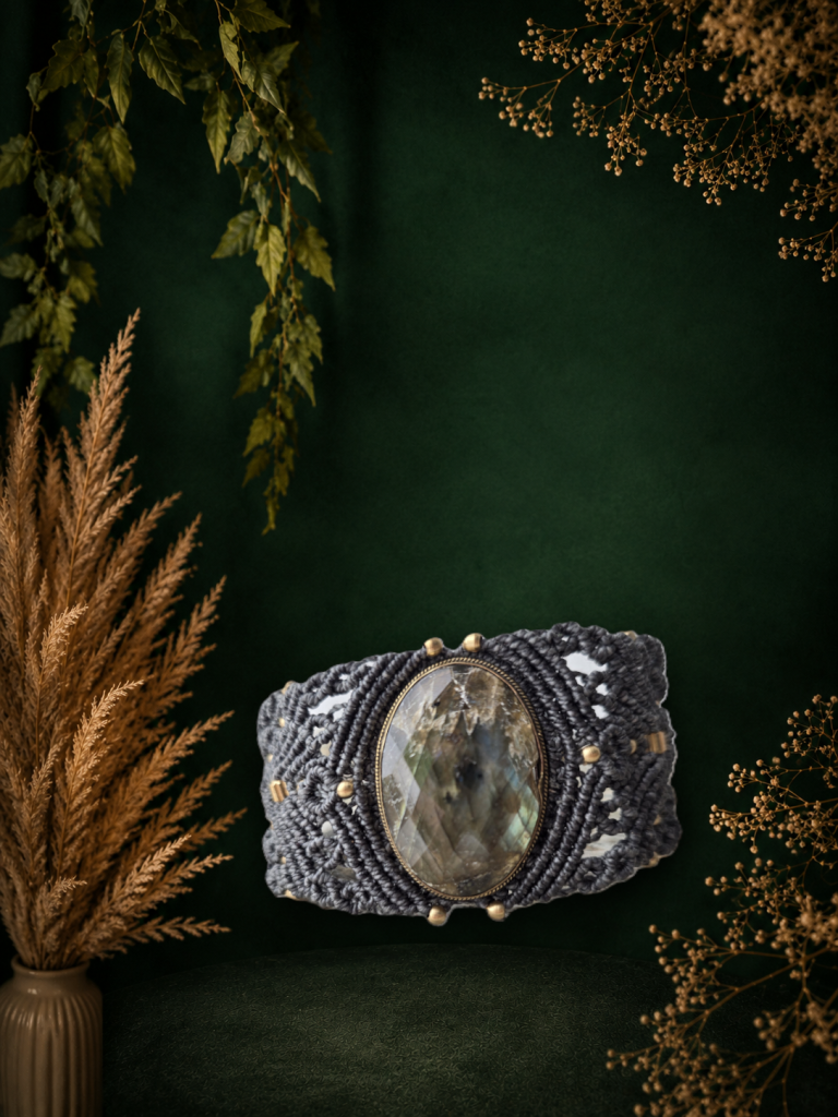 makramee forest whisper